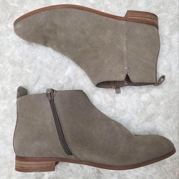 Violet and Red Suede Leather Taupe Booties - Picture 3 of 8